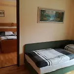 Hotel Kirchenwirt Lackenhof
