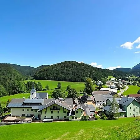 Kirchenwirt Hotel