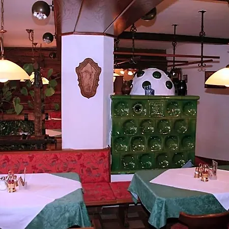 Kirchenwirt Hotel Lackenhof