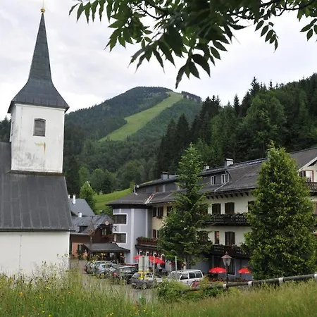 Szálloda Kirchenwirt 3*