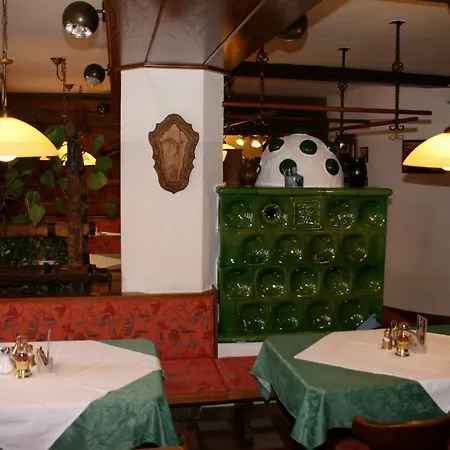 Hotel Kirchenwirt 3*