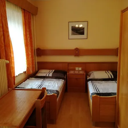 Kirchenwirt Lackenhof