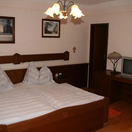 Kirchenwirt Lackenhof