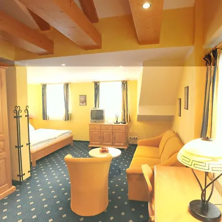 Kirchenwirt Hotel Lackenhof