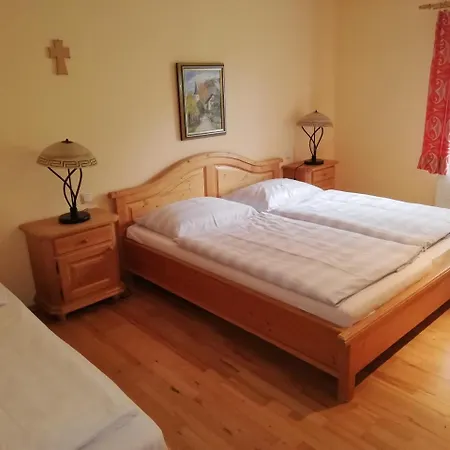 Hotel Kirchenwirt 3*