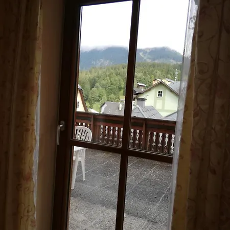 Kirchenwirt Otel Lackenhof