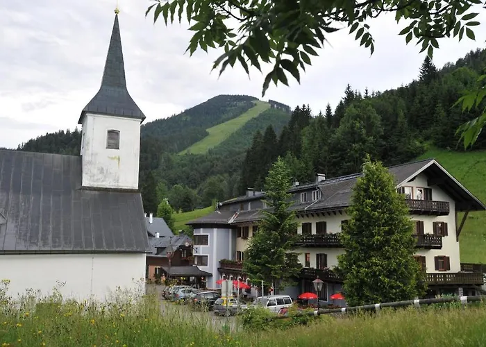 Szálloda Kirchenwirt 3*