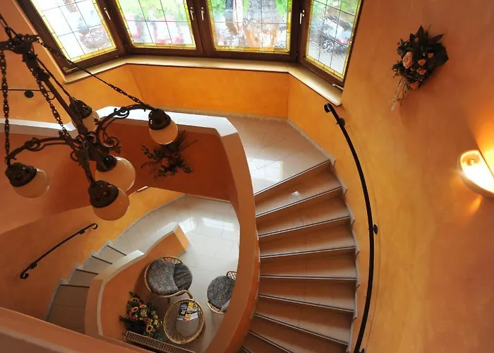 Kirchenwirt Szálloda Lackenhof