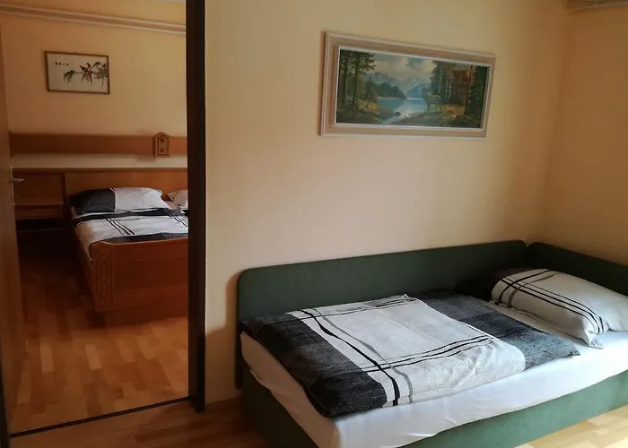 Szálloda Kirchenwirt Lackenhof