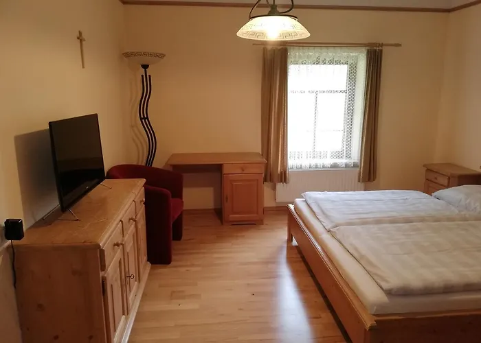 Szálloda Kirchenwirt 3*